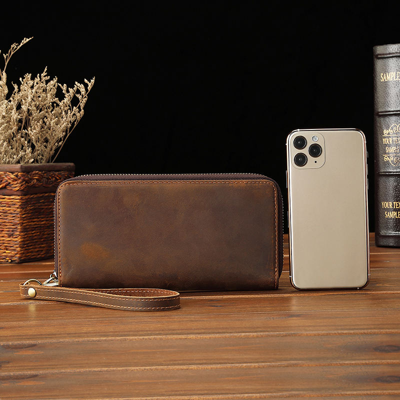 Valut Forge Men’s Vintage Leather Long Wallet